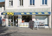 Der Volg-Laden in Steinach an der Hauptstrasse 45 wurde am Samstag überfallen und ausgeraubt. (Bild: Jolanda Riedener)