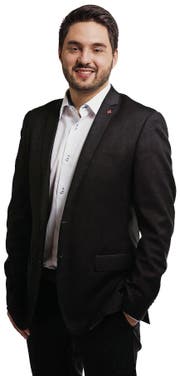 Portrait von Cedric Wermuth, Nationalrat der SP des Kantons Aargau, aufgenommen am 8. Dezember 2015 in Bern. (KEYSTONE/Gaetan Bally) (Bild: GAETAN BALLY (KEYSTONE))