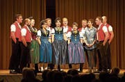 Einer von mehreren Höhepunkten: Jodellieder, Talerschwingen und Witze mit dem Saumchörli aus Herisau. (Bild: Andreas Taverner)