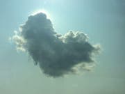 Martina sieht das Wolkenherz als Zeichen von Marco. (Bild: zVg)