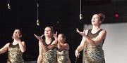 Volle Konzentration bei den Turnerinnen der Gymnastikgruppe Kreuzlingen während ihrer Kür mit Keulen. (Bild: Thi My Lien Nguyen)