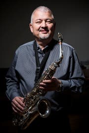 Andreas Übleis spielt in der Musikgesellschaft Sennwald, ist aber auch in Formationen mit anderen Stilrichtungen in Nachbarländern aktiv. (Bild: Mareycke Frehner)