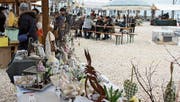 Der Ostermarkt fand auf der Hafenpromenade statt. (Bild: Markus Bösch)
