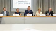 Der Stadtrat: Urs Müller, Vizepräsidentin Christa Thorner, Stadtpräsident Anders Stokholm, Elsbeth Aepli und Ruedi Huber. (Bild: Donato Caspari)