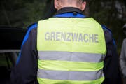 Erwischt wurde der Drogenkurier von Grenzwächtern im Rheintal. (Bild: Samuel Schalch)