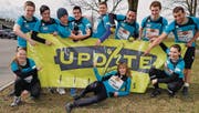Noch trocken und sauber – das Survival-Team des JC Tadashi Goldach vor dem sonntäglichen Start in Thun. (Bild: jct)