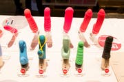 Kein Schamgefühl beim Online-Shopping: Die Anonymität macht den Sextoy-Einkauf im Internet attraktiv. (Bild: Getty)