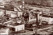 Ein Foto des zerstörten Reaktors von Tschernobyl vom 9. Mai 1986. (Bild: HO (EPA))
