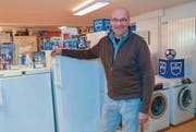 Inhaber Markus Angehrn ist stolz auf seinen gutfunktionierenden Betrieb. (Bild: ker)