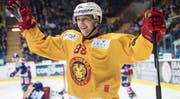 Stürmer Thomas Nüssli begann seine Karriere bei Herisau. In dieser Saison konnte er für Langnau vier Tore und zehn Assists bejubeln. (Bild: Ennio Leanza/KEY)