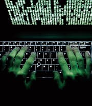 Hacker griffen Server des Verteidigungsdepartements an. (Bild: iStock)