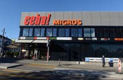Auf dem CEHA-Gebäude in Kreuzlingen ist eine Mobilfunkanlage geplant. (Bild: Nana do Carmo)