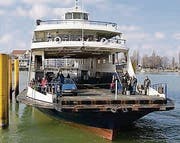 Bodenseefähre vor Romanshorn (Bild: Reto Martin)