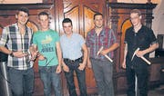 Erfolgreicher Nachwuchs, von links: Edi Vetter, Manuel Stadler, Hansueli Brunner, Christian Holenstein und Nicolas Hinterberger. (Bild: Ernst Inauen)