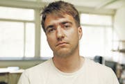 Filmemacher Mischa Hedinger zeigt Menschen, die vom Sozialstaat abhängig sind. (Bild: pd)