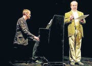 Kellerbühne St. Gallen, 2011: Matthias Peter liest, Urs Gühr begleitet. (Bild: Coralie Wenger)