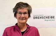 Kerstin Czirak berät und begleitet die Klienten in der Drehscheibe. (Bild: PD)