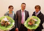 Claudia Koch-Frehner (neu), Roland Koch (Schulpräsident), Silvia Signer-Eugster. (Bild: Martin Rusch)