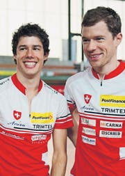 Die Brüder Martin (links) und Daniel Hubmann wollen aus dem Schatten von Simone Niggli treten. (Bild: Coralie Wenger)