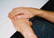 Der Gefängnisinsasse Mario sagt, die Unbarmherzigkeit erfasse einen in der Untersuchungshaft in ihrer vollen, würdelosen Ausprägung. (Bild: Brigitte Schmid-Gugler)
