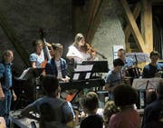 Die Musikschülerinnen und -schüler zeigten mit verschiedenen Instrumenten und auch solistischem Gesang grosse Spielfreude. (Bild: PD)