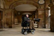Stephen Hawking in Cambridge. (13. September 2013). (Bild: Karwai Tang (Getty Images Europe))