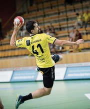 Der Linkshänder Igor Milovic war mit fünf Treffern der erfolgreichste Torschütze St. Otmars im Spiel gegen Endingen. (Bild: Ralph Ribi)