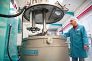 Bühler Uzwil ist Marktführer für dier Herstellung von Schokoladenmasse und -endprodukten. (Bild: Urs Bucher)