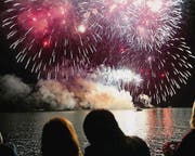 Erstmals wird das Feuerwerk dieses Jahr auf drei Schiffen gezündet. (Bild: Nana do Carmo)