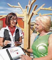 Mobiler Hörtest von Amplifon. (Bild: pd)