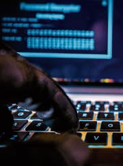 Die Schweiz wird immer wieder von Cyberkriminellen attackiert. (Bild: iStock)