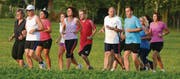 Gemeinsam auf weiter Strecke: Die Jogging-Gruppe Arbon trifft sich seit 16 Jahren zum Training. (Bild: Thomas Riesen)