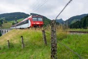 Der Bund ist der Ansicht, dass in der Schweiz ein einheitlicher Standard in Sachen selbstfahrende Züge entwickelt werden soll. (Bild: KEYSTONE)