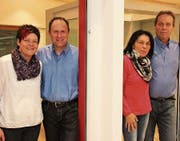 Sie führen die Gautschi Fensterbau AG – trotz Rollentausch an der Spitze – gemeinsam in die Zukunft, von links: Luzia und Robert Fuchs (neue Inhaber) sowie Marlies und Kurt Gautschi (bisherige Inhaber). (Bild: ART)