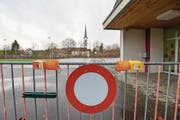Auf dem Pausenplatz des Schulhauses Mühli in Matzingen herrscht seit November Fahrverbot. (Bild: Donato Caspari)