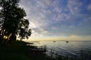 Sonnenuntergang am Bodensee in Buchhorn: Dem Cabin-Bewohner bietet sich ein traumhafter Blick. (Bild: Max Eichenberger)