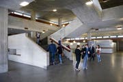 Die Universität St.Gallen will finanziell weniger vom Kanton abhängig sein. (Bild: Urs Jaudas)