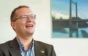 Walter Schönholzer, Gemeindepräsident von Kradolf-Schönenberg und FDP-Regierungsratskandidat, in seinem Büro. (Bild: Reto Martin)