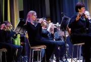 Beim Adventskonzert der Music Friends ist volle Konzentration gefragt. (Bilder: Rudolf Steiner)