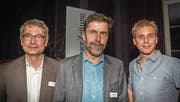 «Super»-Chefredaktor Pascal Hollenstein, Schriftsteller Peter Stamm, TV-Schnurri Reto Scherrer. (Bild: Andrea Stalder (Andrea Stalder))