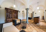 Regierungsviertel Frauenfeld für Gutes Bauen Ostschweiz mit Regierungsgebäude am Ende der Kastanienallee / Promenadenstrasse, Verwaltungsgebäude und Kantonsbibliothek. Lesezimmer im Regierungsgebäude, Staatsarchiv mit Park. (Bild: Hanspeter Schiess)
