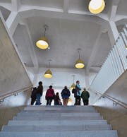 Kurzgeschlossen: Das Bahnhofareal ist via die Unterführung mit dem Hamel verbunden; hier der Aufgang im Kopfbau. (Bild: Max Eichenberger)