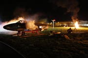Die Übung am Airport Altenrhein startete am Montagabend um 20.30 Uhr. (Bild: Rudolph Hirtl)
