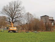 Es werden neue Laichgewässer geschaffen, Hecken und Kleinstrukturen angelegt, um Lebensraum für Unken und Molche zu schaffen. (Bild: pd)