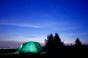 Im Thurgau übernachten weniger Feriengäste in Hotels, dafür mehr auf Campingplätzen. (Bild: ALESSANDRO DELLA BELLA (KEYSTONE))