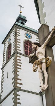 Blick auf den Turm der Basilika St. Ulrich Kreuzlingen. (Bild: Reto Martin)