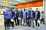 Die ganze Mannschaft des FC Weinfelden-Bürglen setzt sich für Yaya Baldeh (sechster von rechts) ein. (Bild: Isabella Gomez)