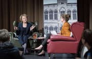 Keine Verwaltungsratsmandate: Eveline Widmer-Schlumpf im Werk 1 neben Moderatorin Susanne Vincenz-Stauffacher. (Bild: Ralph Ribi)