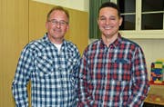 Präsident Simon Huber (rechts) und Kassier Norbert Wick informierten, wie der Dorfverein die kulturellen Raumbedürfnisse abdecken möchte.