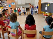 Der Kanton St.Gallen hält an der Harmonisierung der Volksschule fest. (Bild: KEYSTONE)